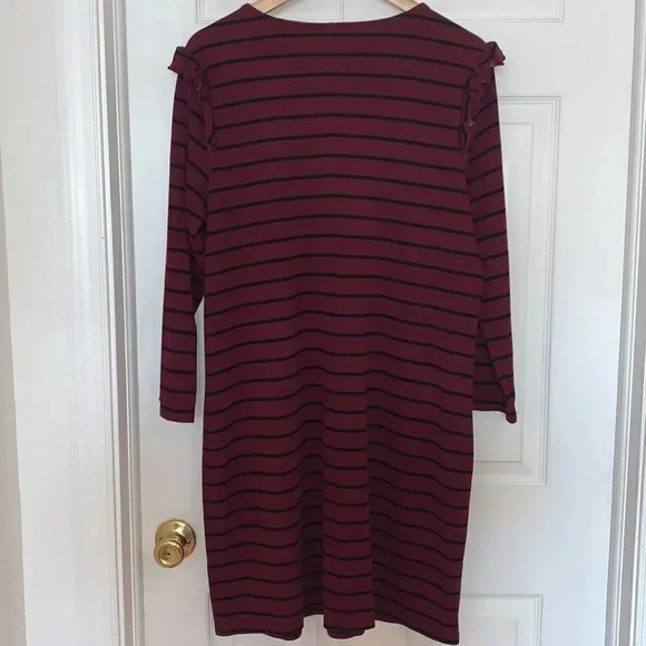 Old Navy Striped Shift Dress - Picture 2 of 4